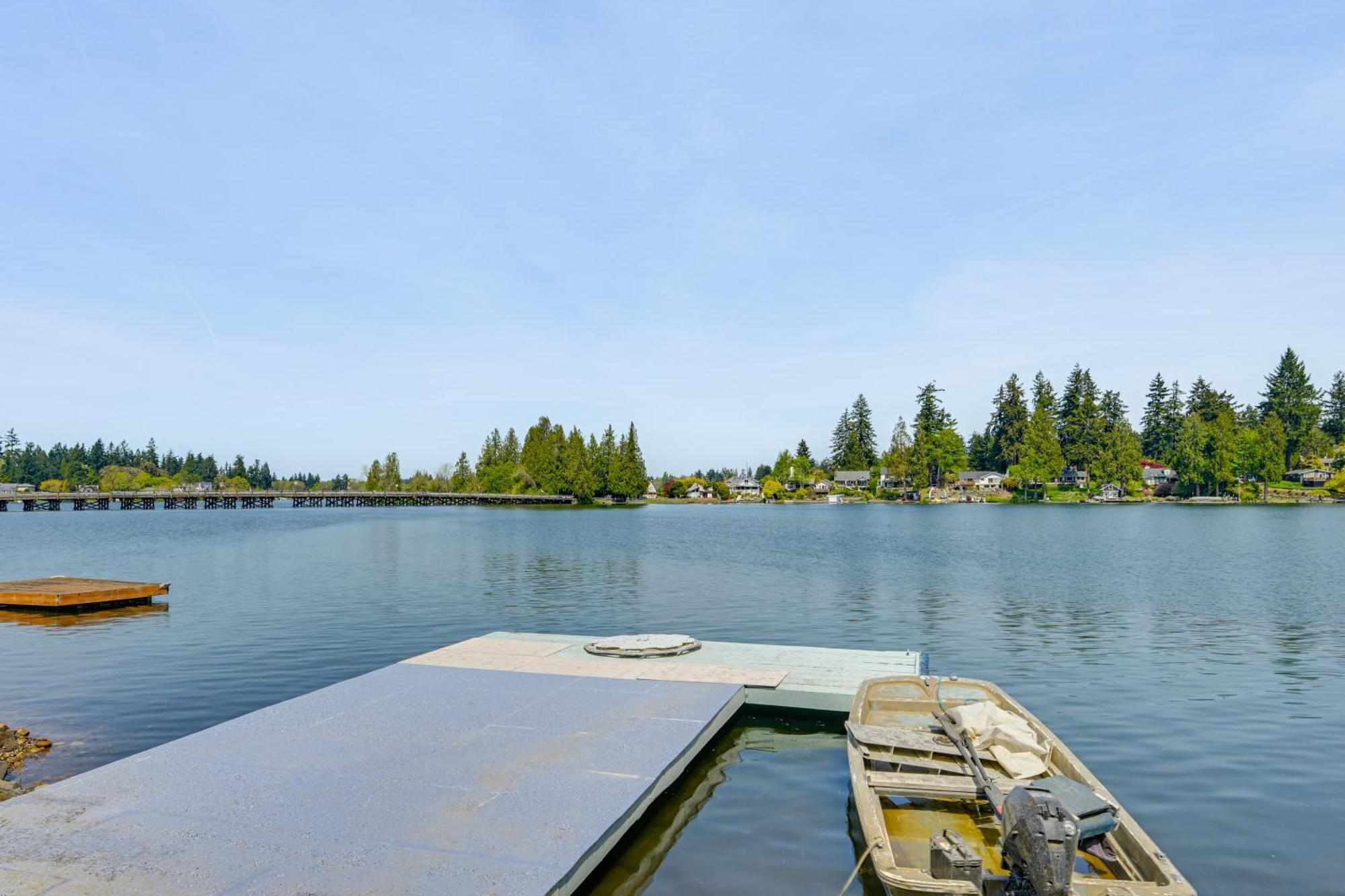 Tacoma Home On Steilacoom Lake With Dock! Exteriör bild